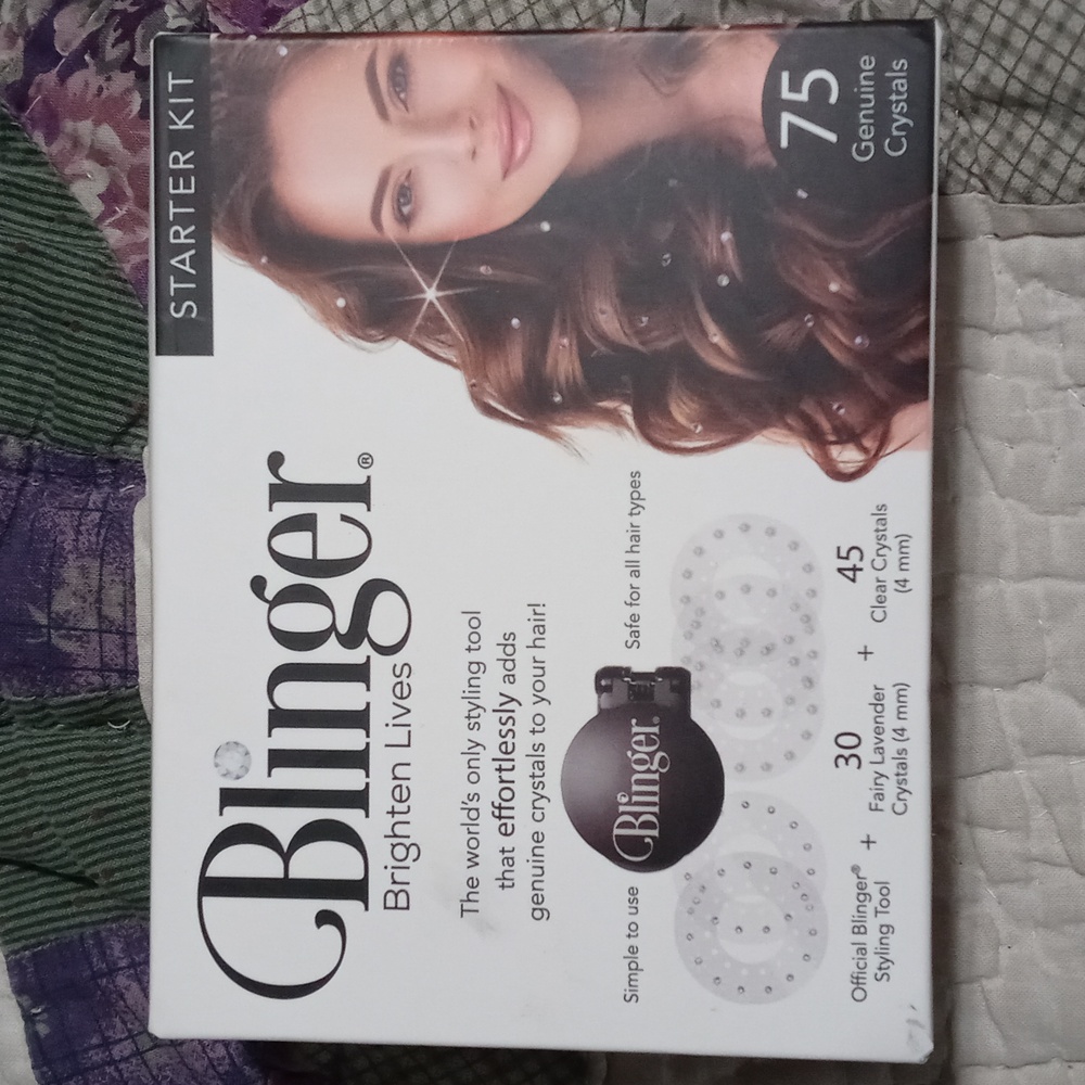 Bnwt!! Blinger starter kit w/extra glass crystals/ all sorts of colors..